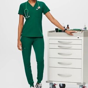 Figs Scrub Set: Hunter Green